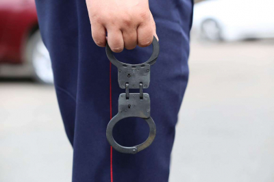 В Астане двоих мужчин арестовали из-за ссоры на проезжей части
