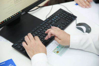 Почти 2 тыс. жителей СКО потеряли статус в ОСМС из-за ошибок работодателей