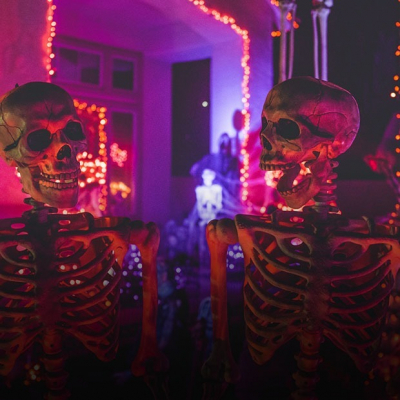 Стендап Нурлана Сабурова, выступление JCS и празднование Хэллоуина