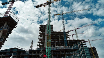 Жалуются ли казахстанские строители на сокращение светового дня, поделился министр