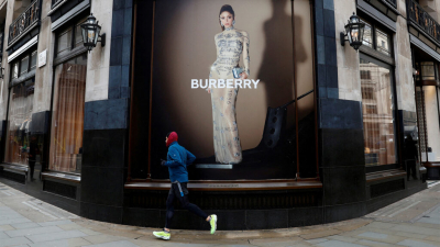 Burberry снизил прибыль и предупредил о трудном полугодии