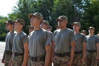 Военная присяга — первый шаг на пути мужества и чести