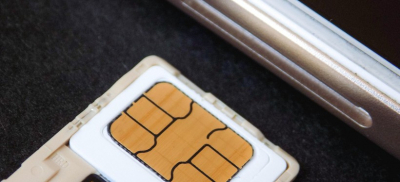 В Караганде юношу задержали за незаконную активацию SIM-карт