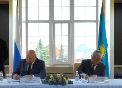 Омск и Петропавловск стали городами-побратимами