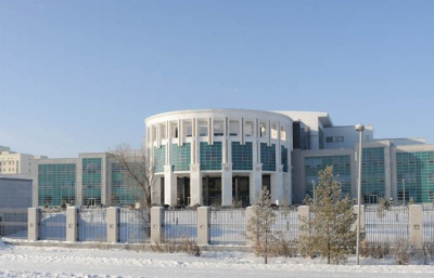 Казахстанские педагоги получат доплаты за ученые степени. Токаев подписал закон